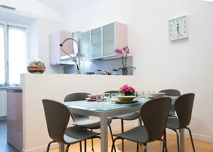 Vatican Apartment *
