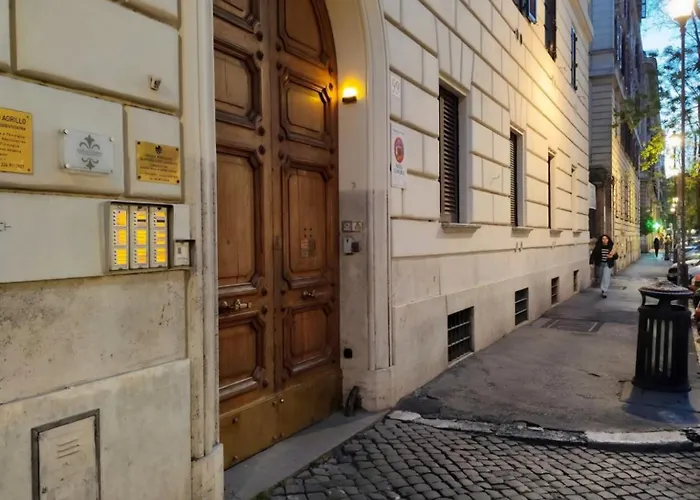 Vatican Apartment *